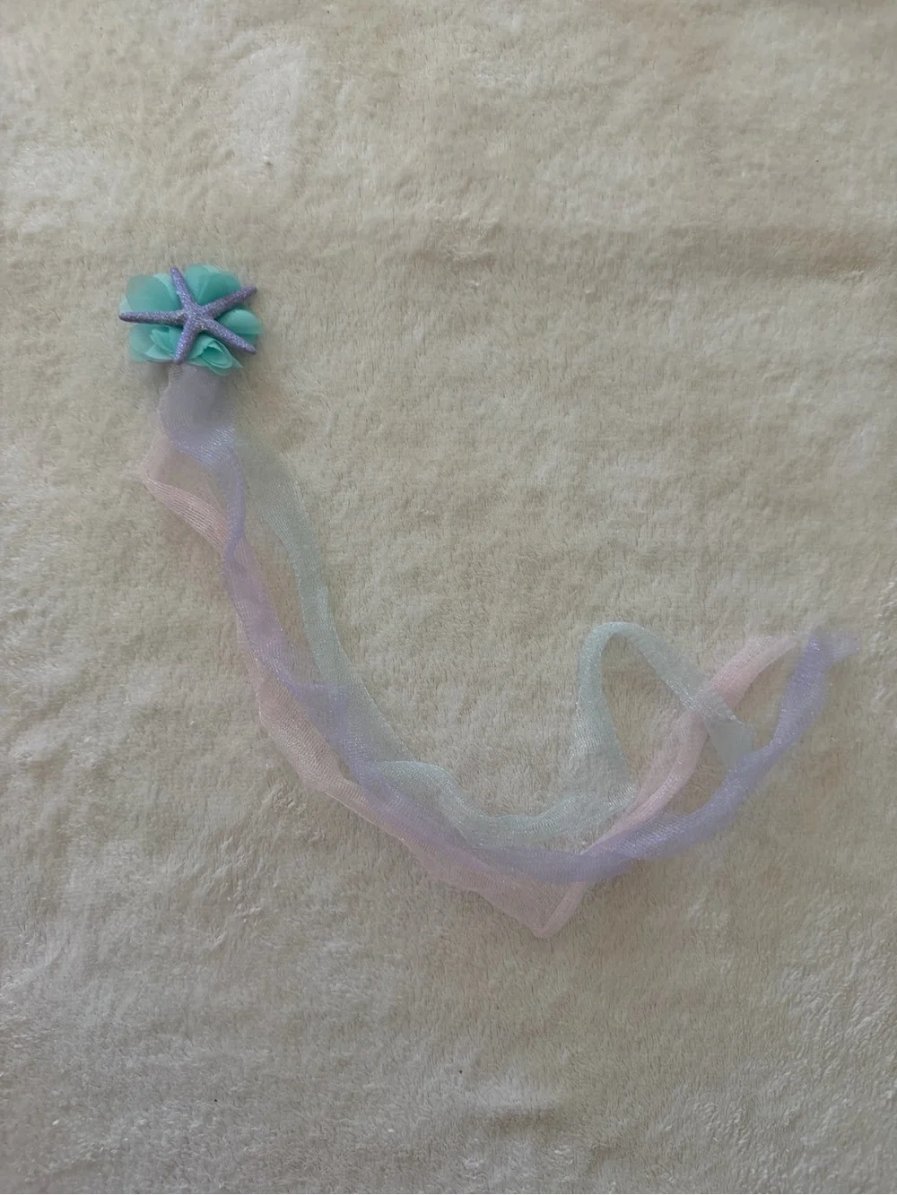 EUC Mystic Mermaid Costume with matching hair tie girls size small